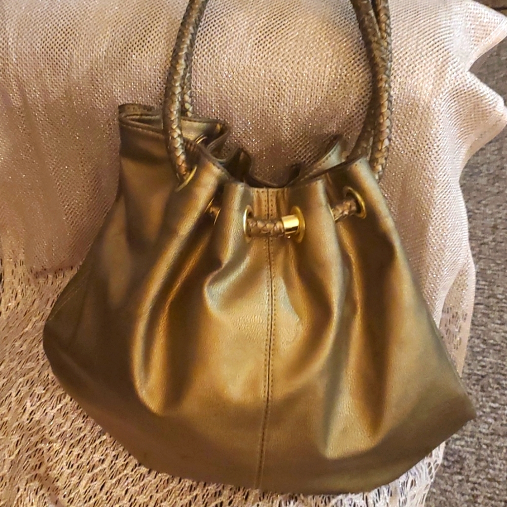 Women's handbag
